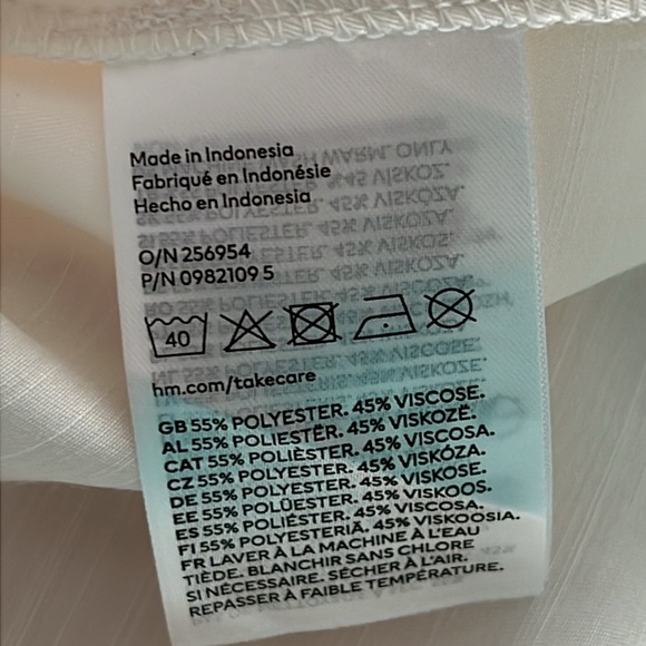 H&M Ivory Satin Conscious Knee Length Short Sleeve V-Neck Shift XL - Picture 5 of 6